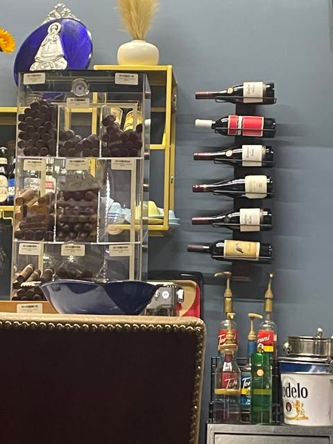 La Gitana Cigars and Wine House photo 8