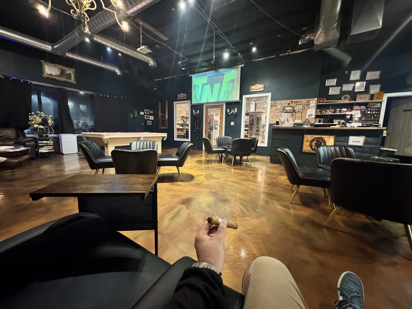 Lady Huntingtons Fine Cigar & Pipe Lounge photo 10