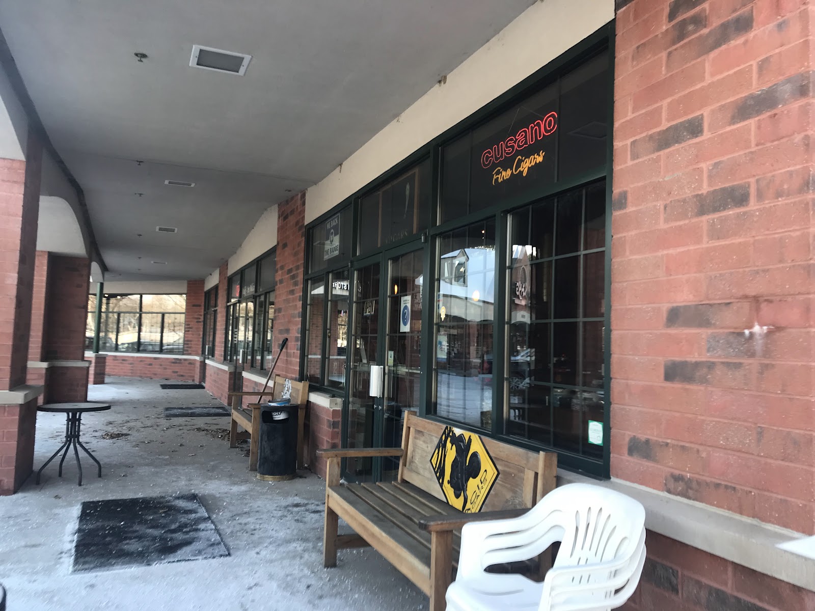 Lake Country Cigars