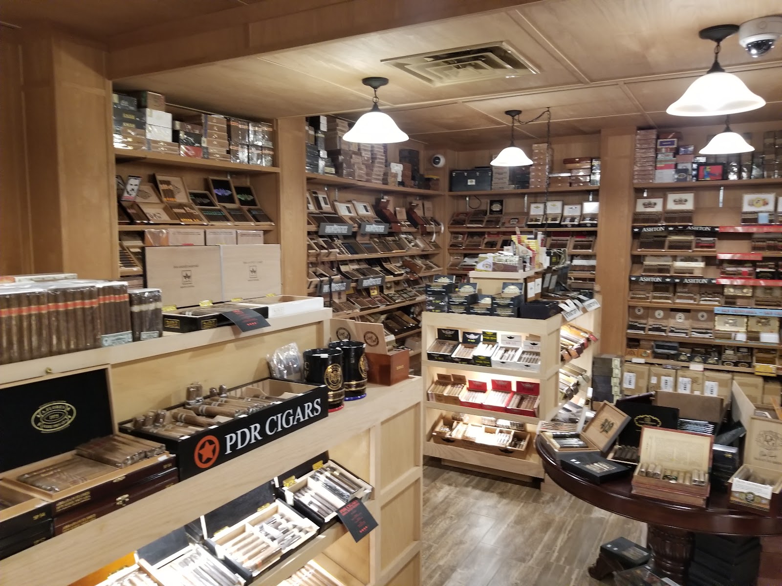 Lake Worth Cigars photo 2