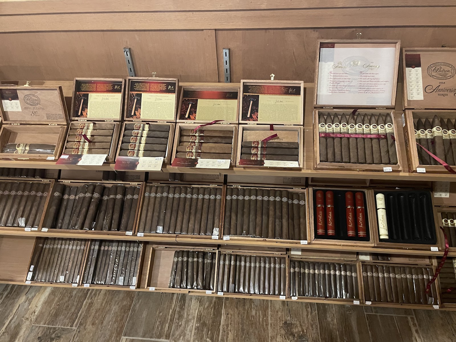 Lake Worth Cigars photo 3