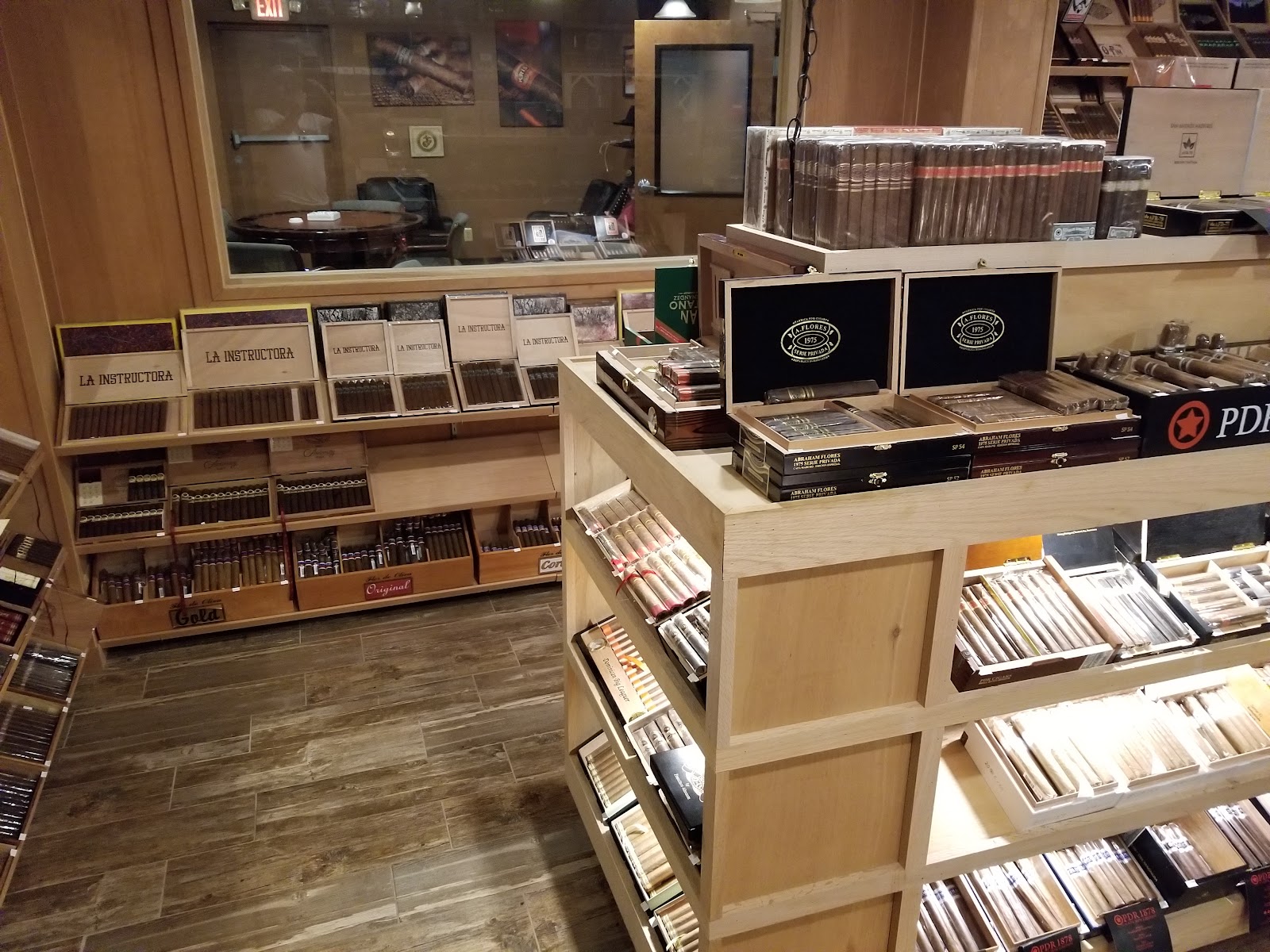 Lake Worth Cigars photo 8