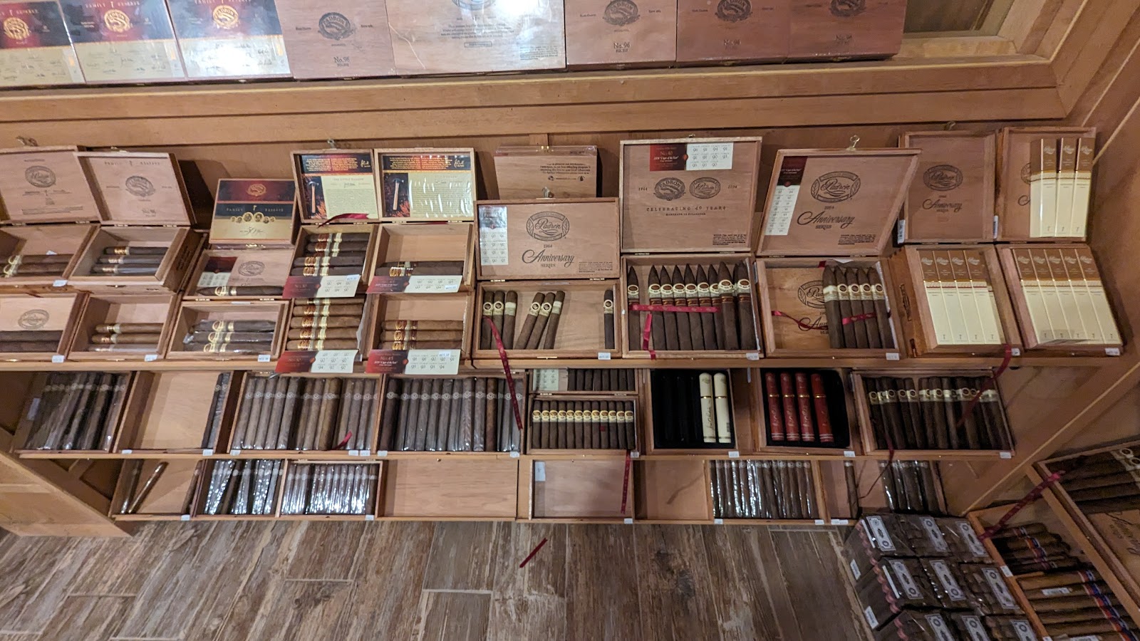 Lake Worth Cigars photo 9