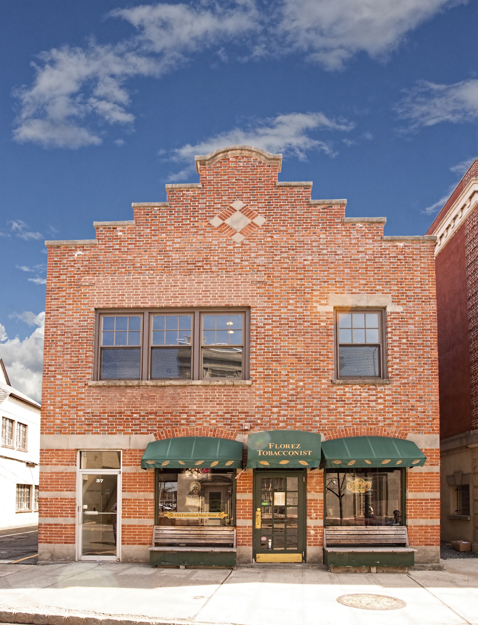 Las Villas Enterprises T/A Florez Tobacconist photo 5