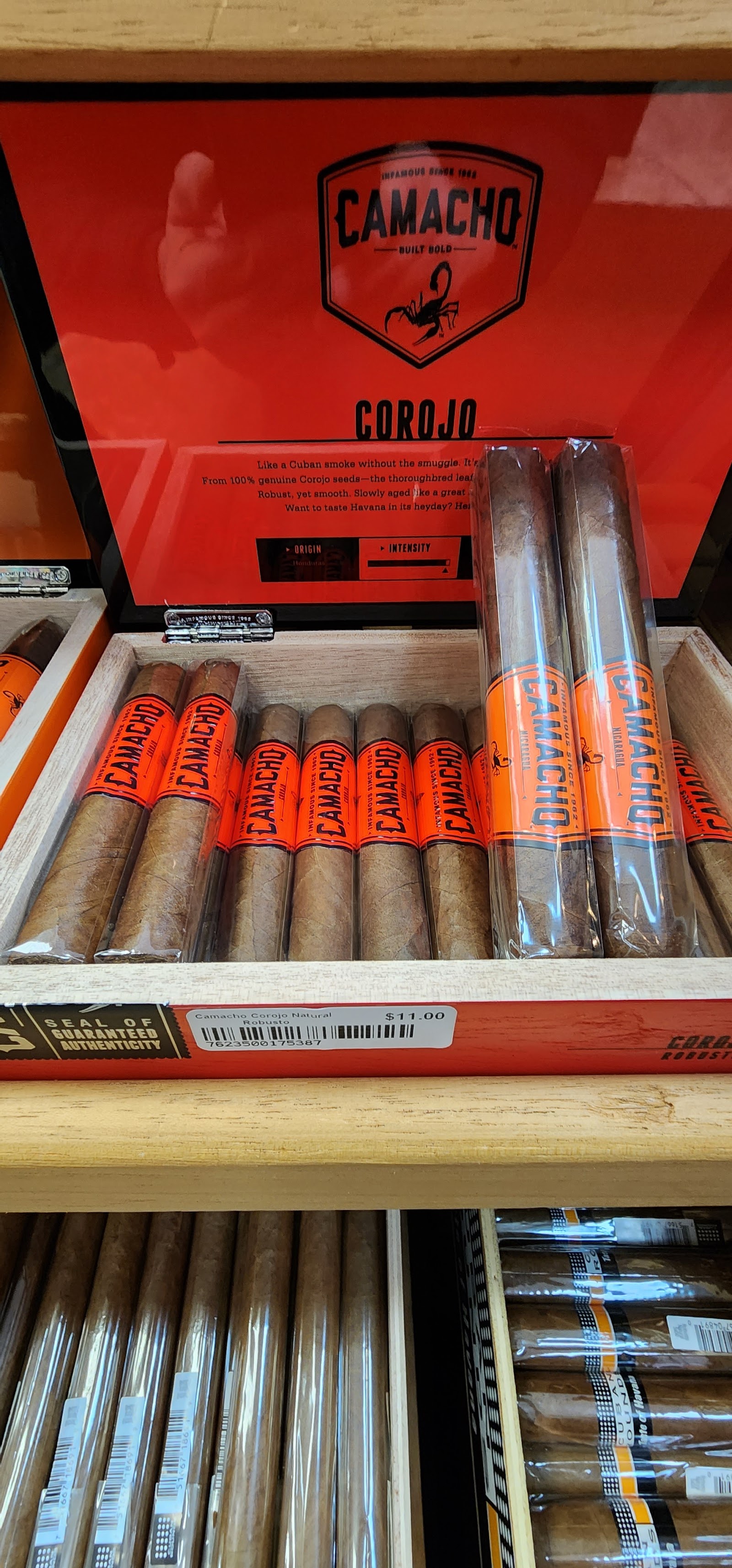 Leaf and Cloud Tobacco Store (HQ) photo 6