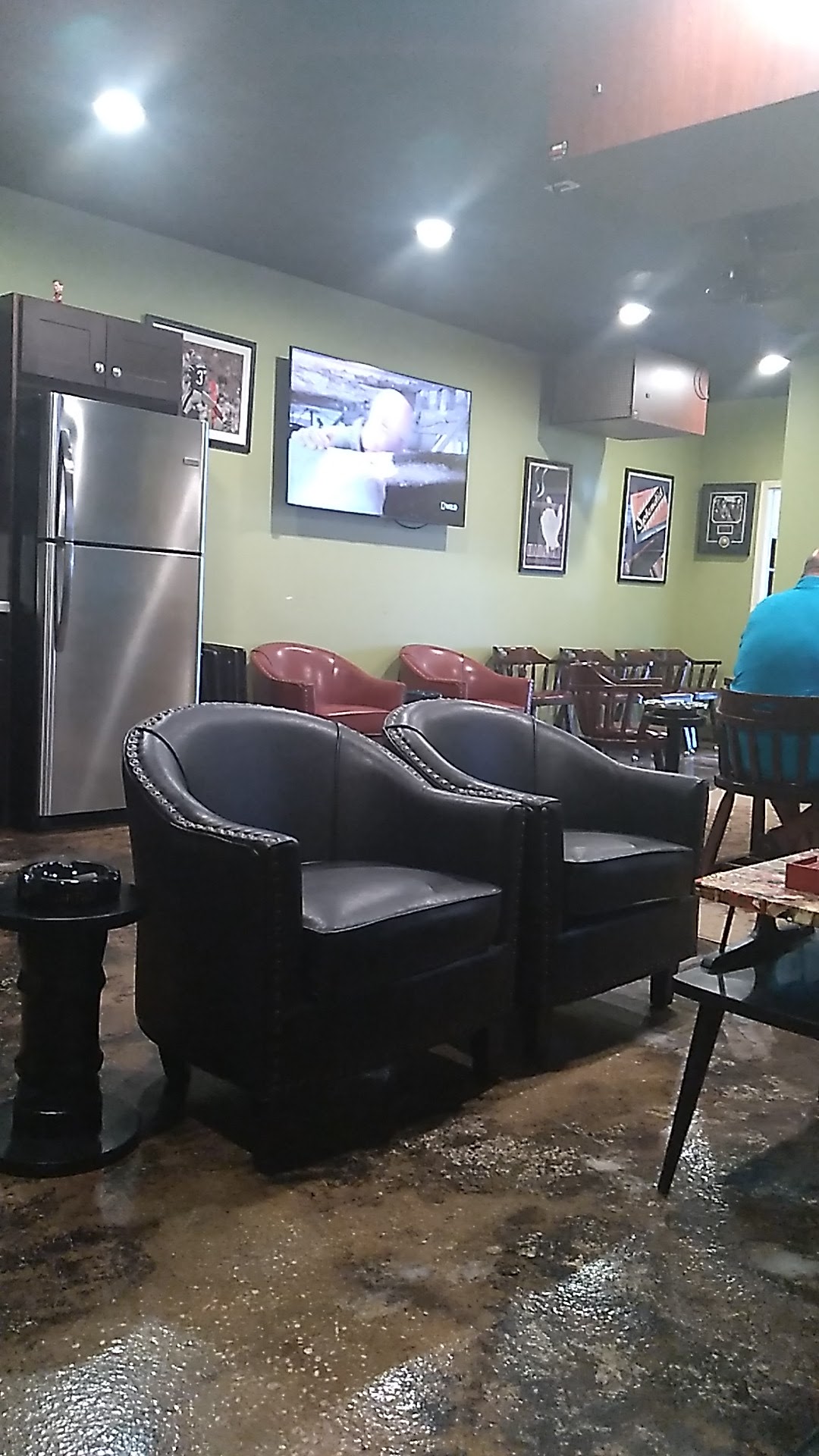 Leaf Cigar Emporium photo 9