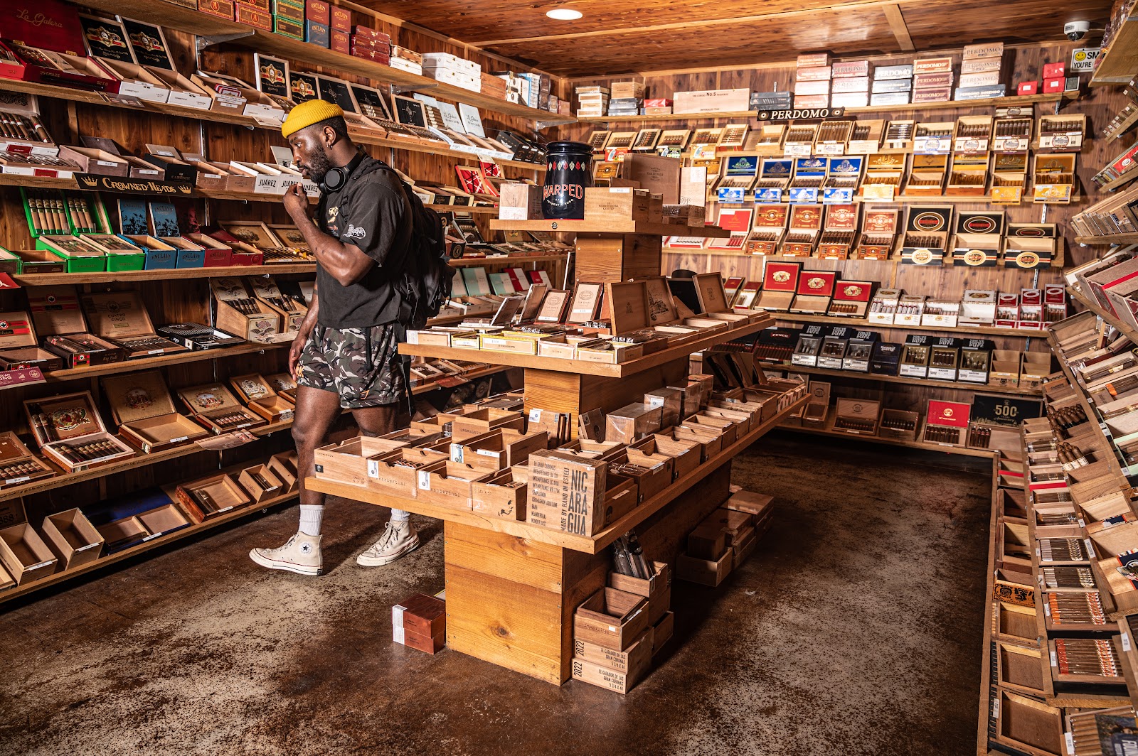 Ligero Tobacco House photo 4