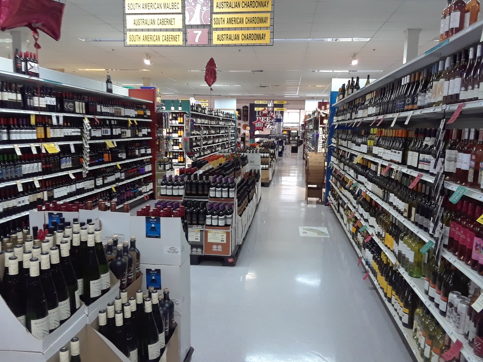 Liquor Barn - Lexington, KY (Beaumont) photo 3