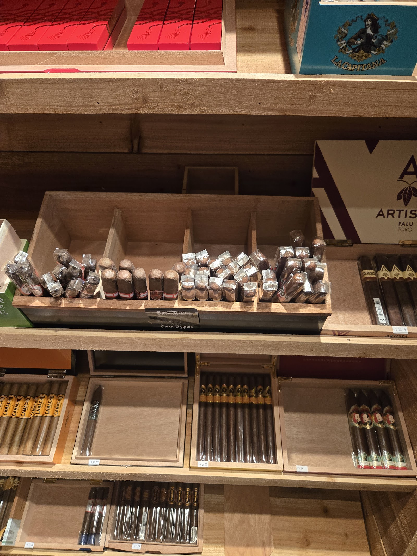 Lone Star Cigar Lounge