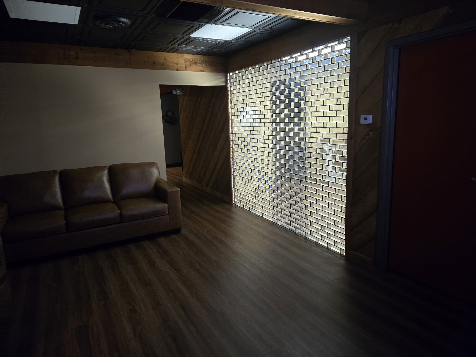 L'ufficio Cigar & Social Club Inc photo 7