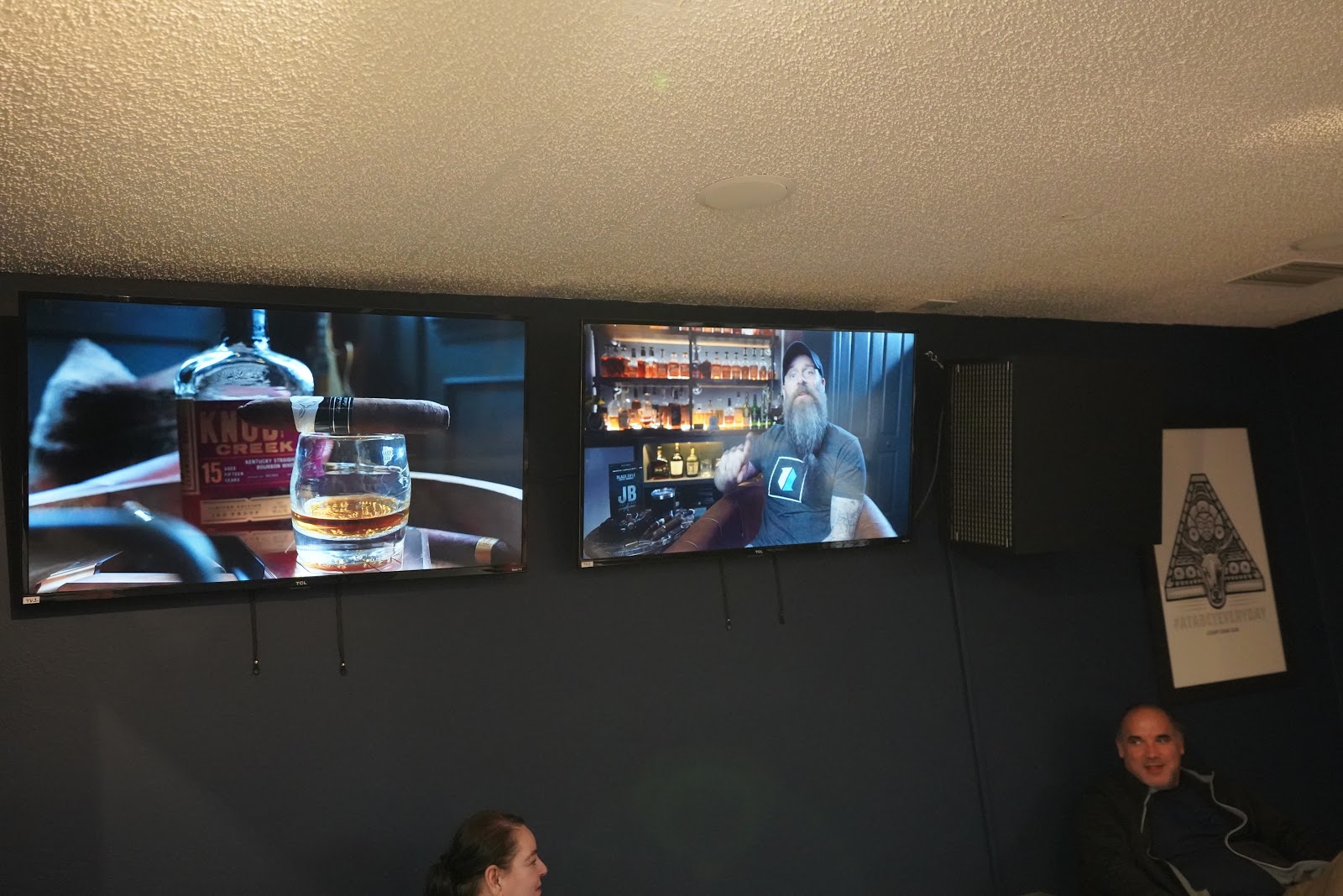 Luxury Cigar Club photo 3