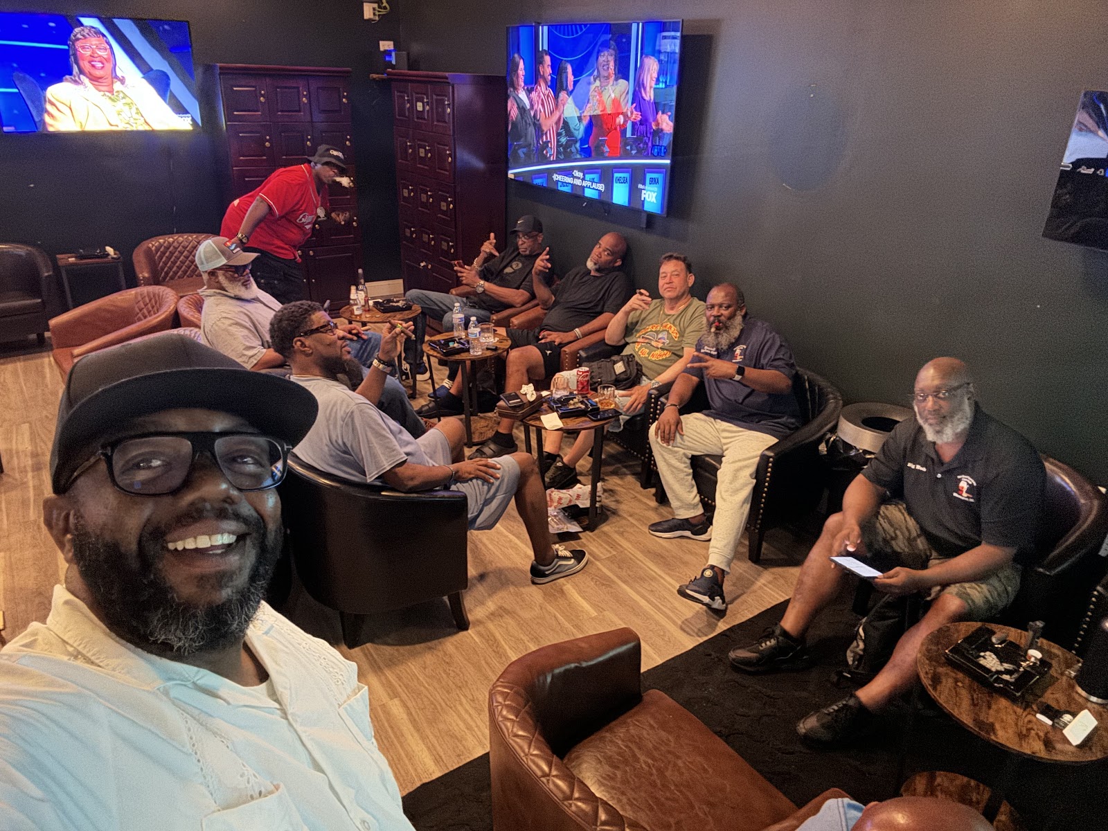 Maduros Cigar Lounge - Glen Mills, PA photo 2