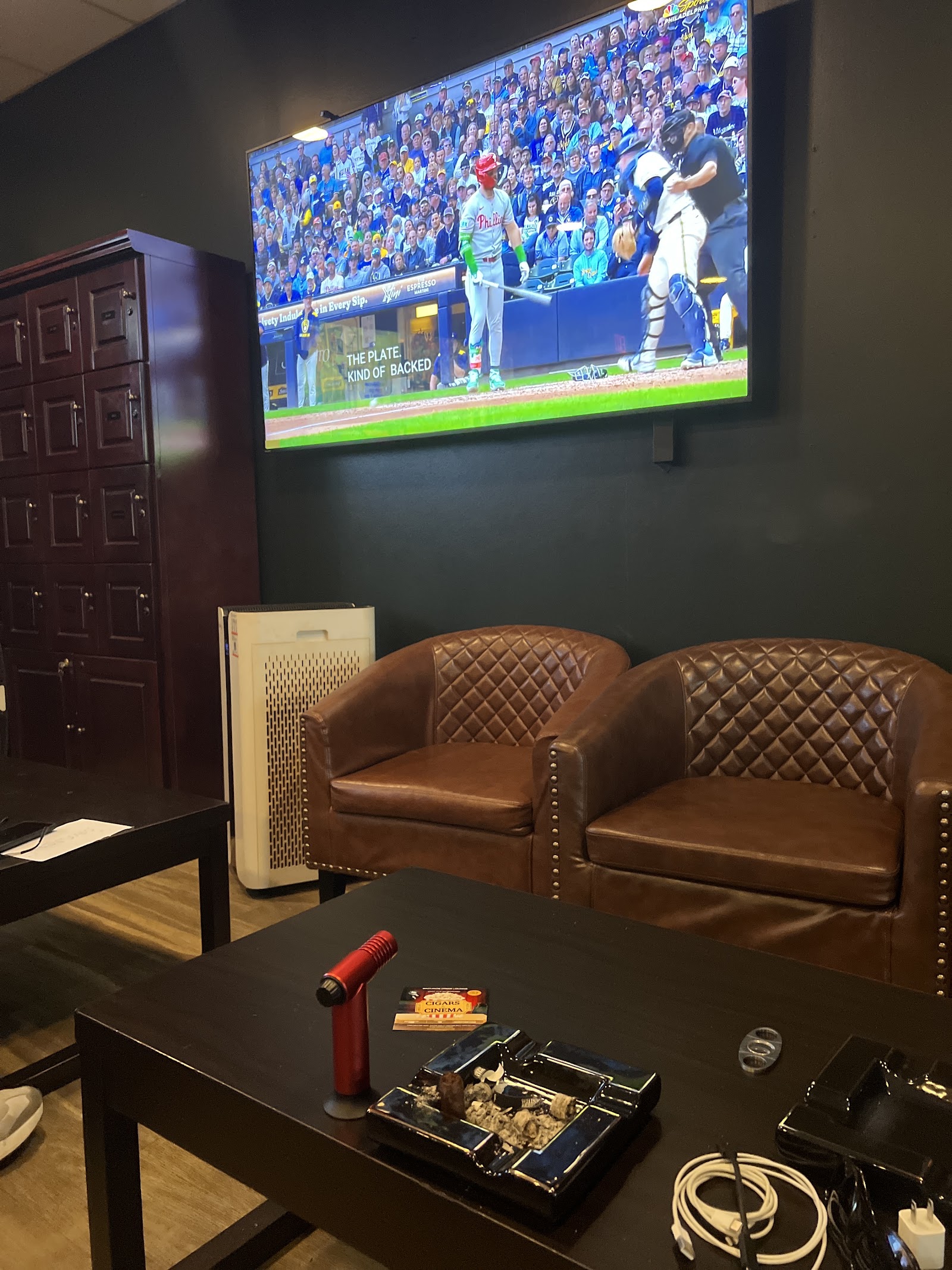 Maduros Cigar Lounge - Glen Mills, PA photo 8