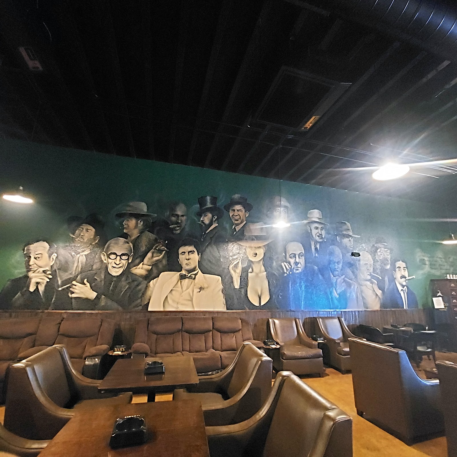 Mams Cigar Shop photo 8