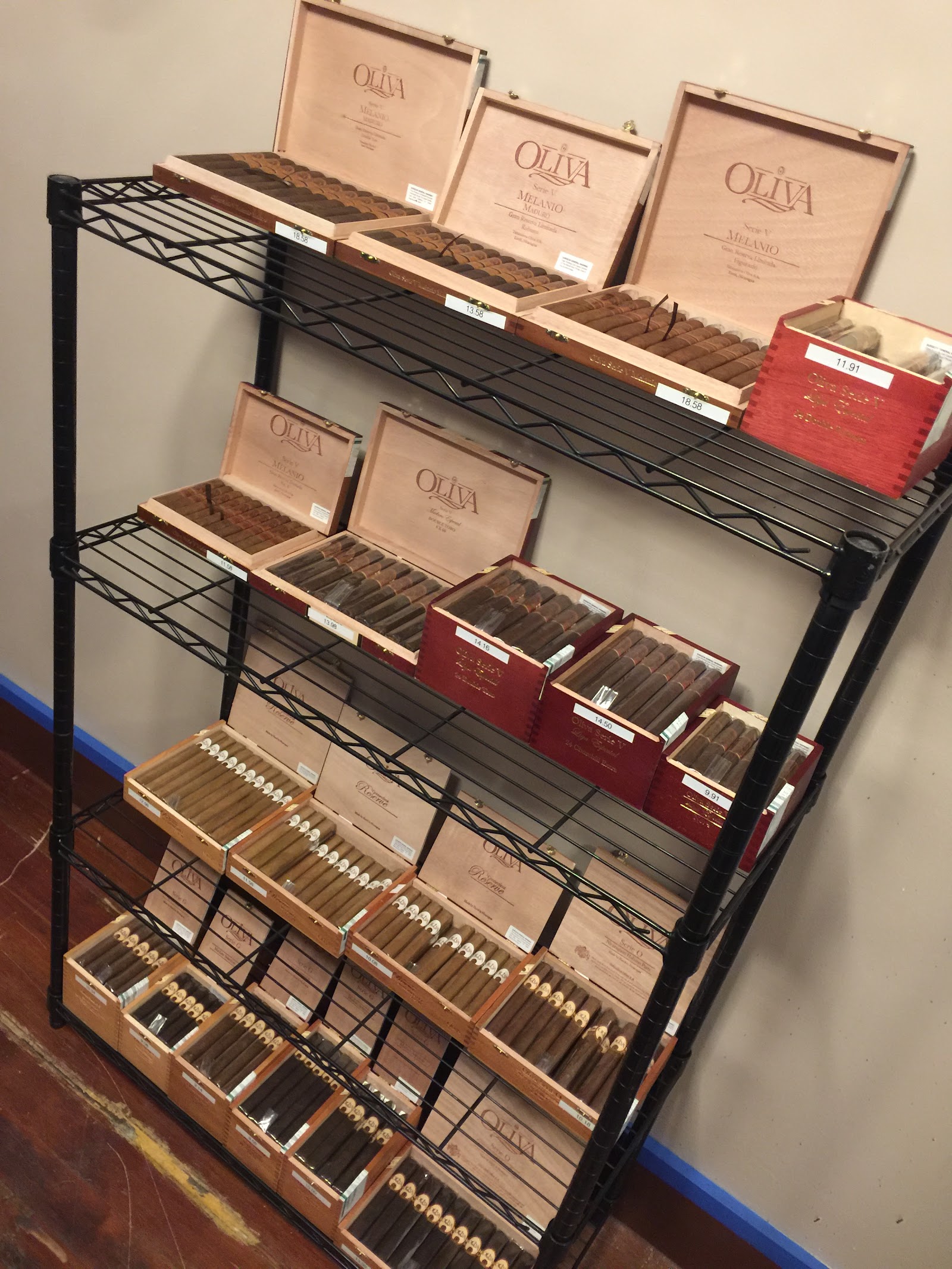 Mason Cigar Manor photo 8
