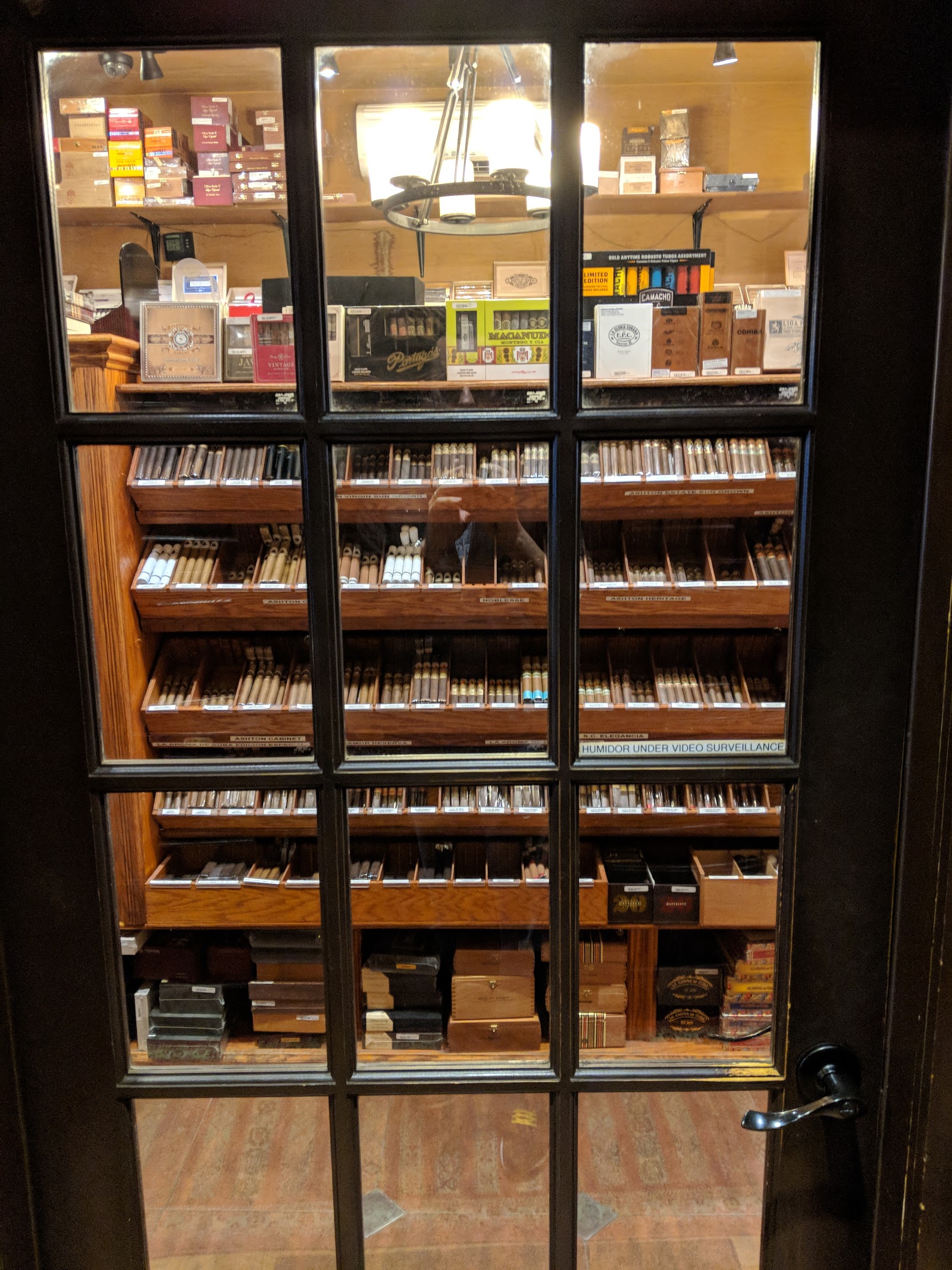 Matador Cigars - Roslyn Heights (HQ) photo 9