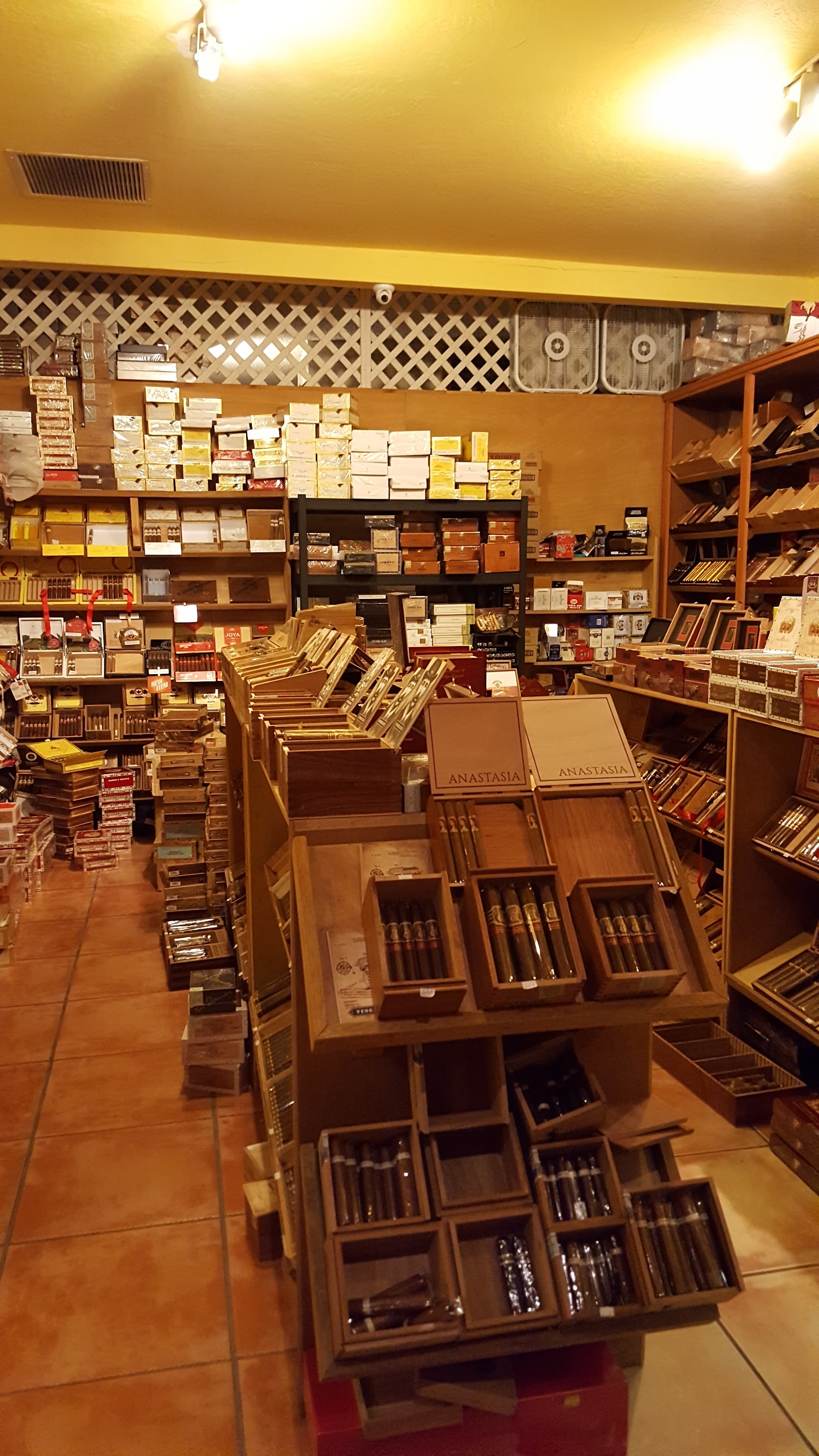 Maxamar Ultimate Cigars photo 8