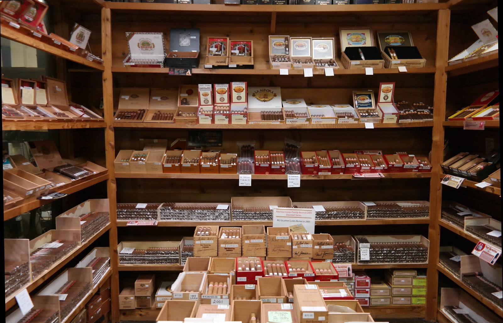 McLean Cigars PG Boutique photo 9