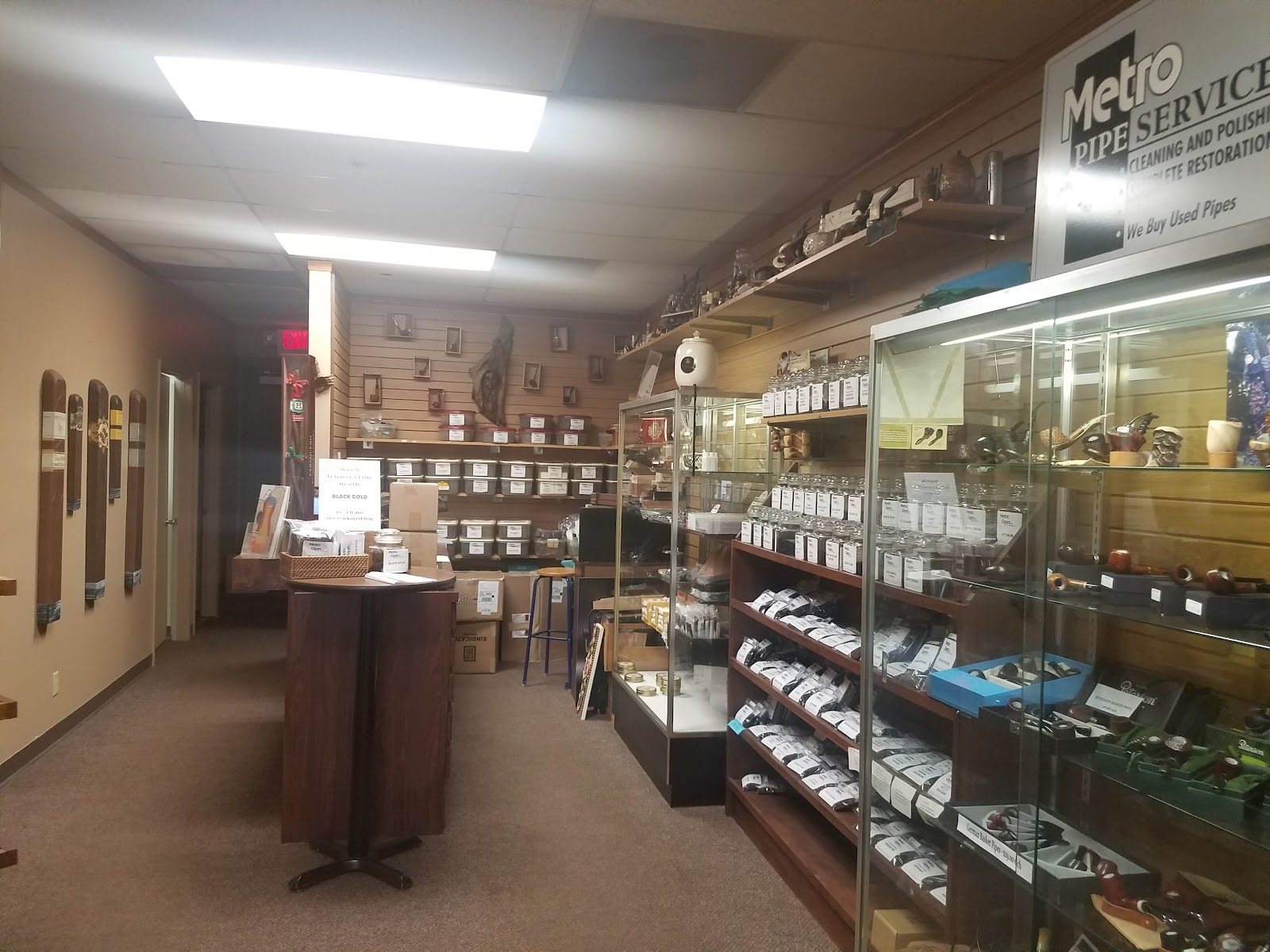 Metro Cigars, LLC - Brookfield, WI photo 3
