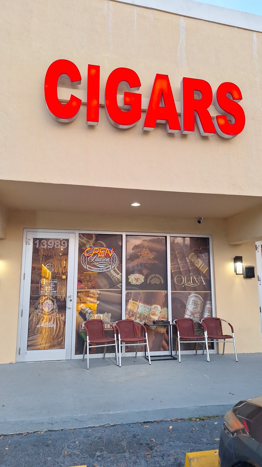 Miami Humidor Cigar US1