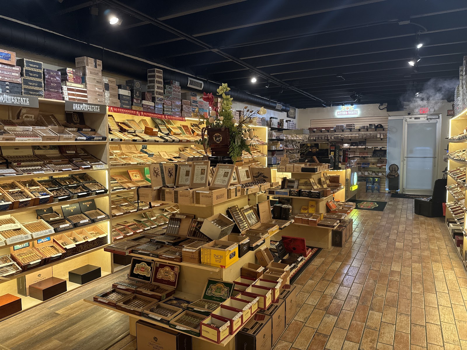 Miami Humidor Cigar US1 photo 2
