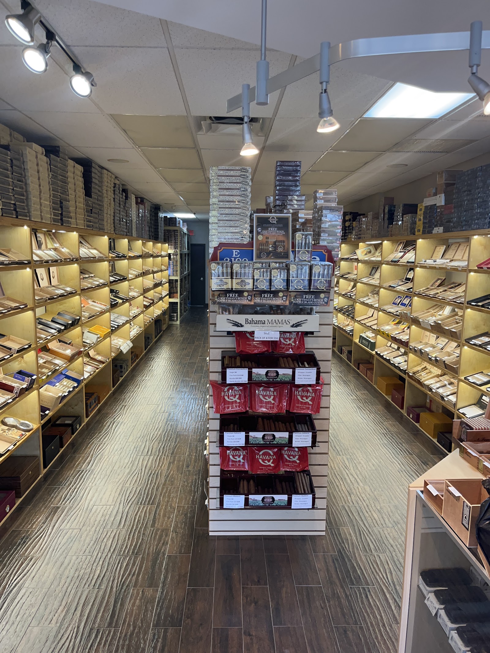 Miami Humidor photo 8