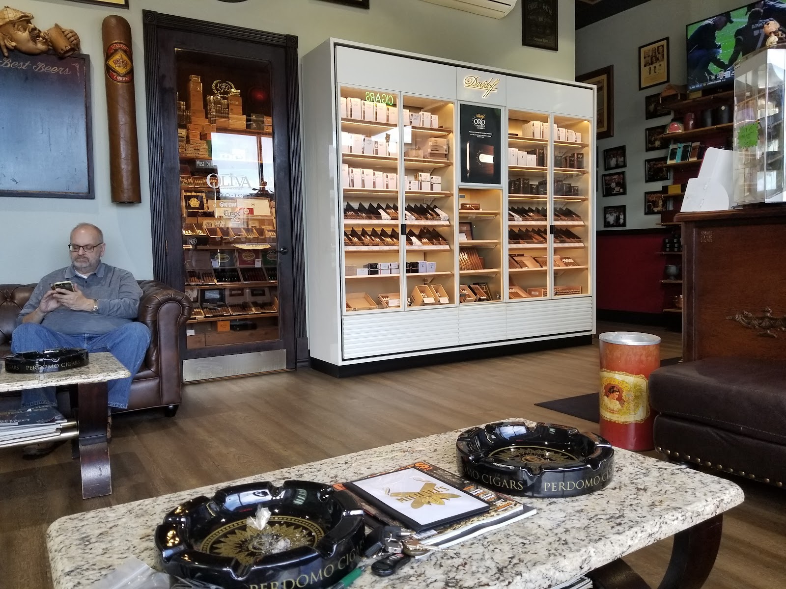 Michaels Tobacco of Euless photo 4