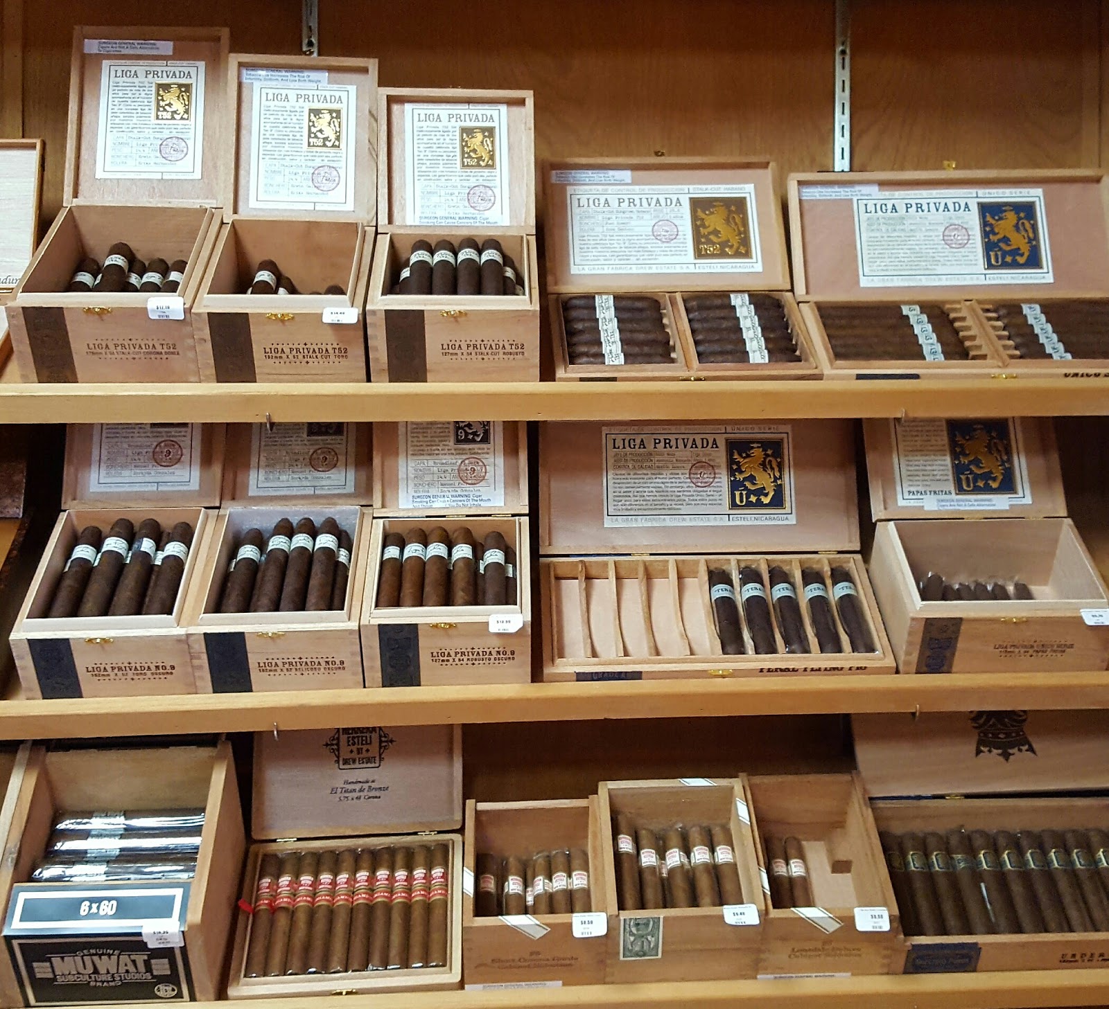 Mickey Blake's Cigars & Golf photo 7