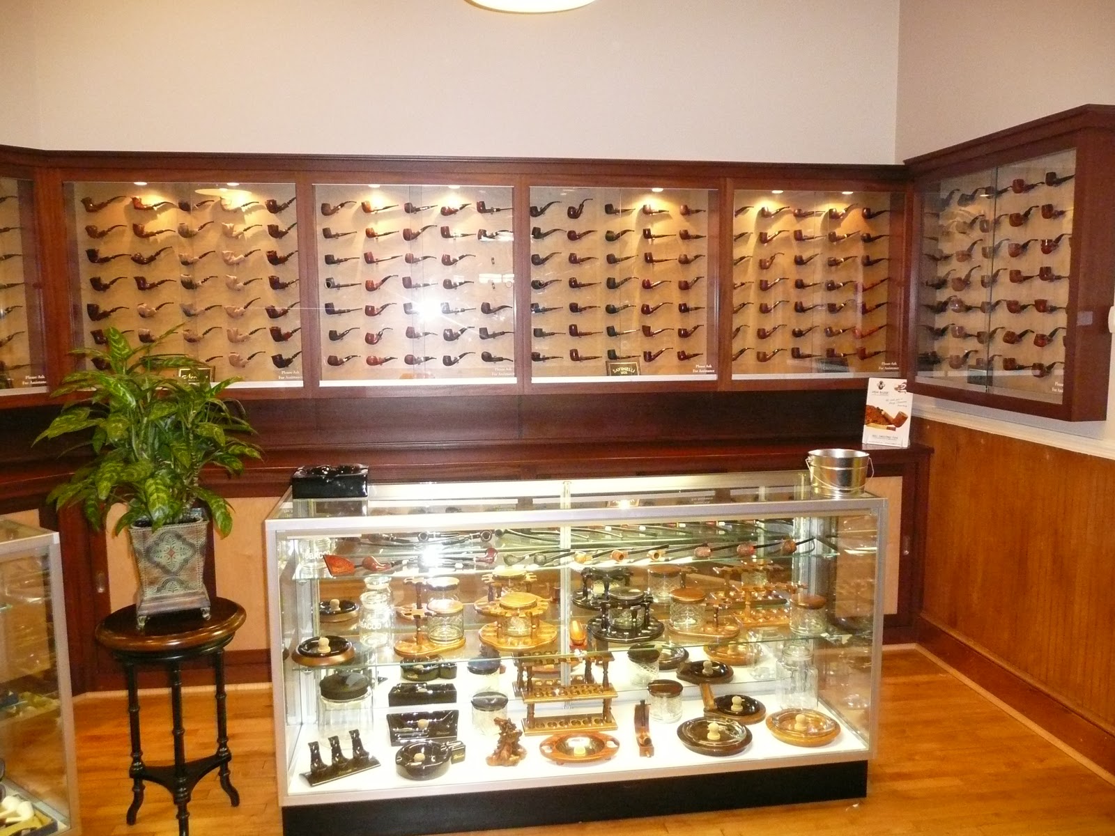 Milan Tobacconists, Inc. photo 10