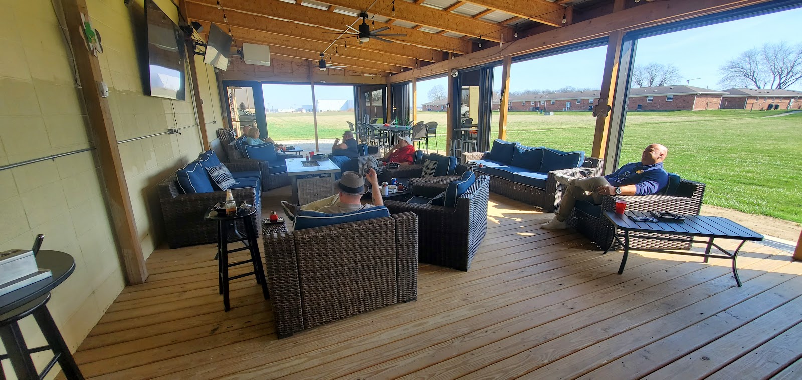 Mississinewa Cigar Company photo 7