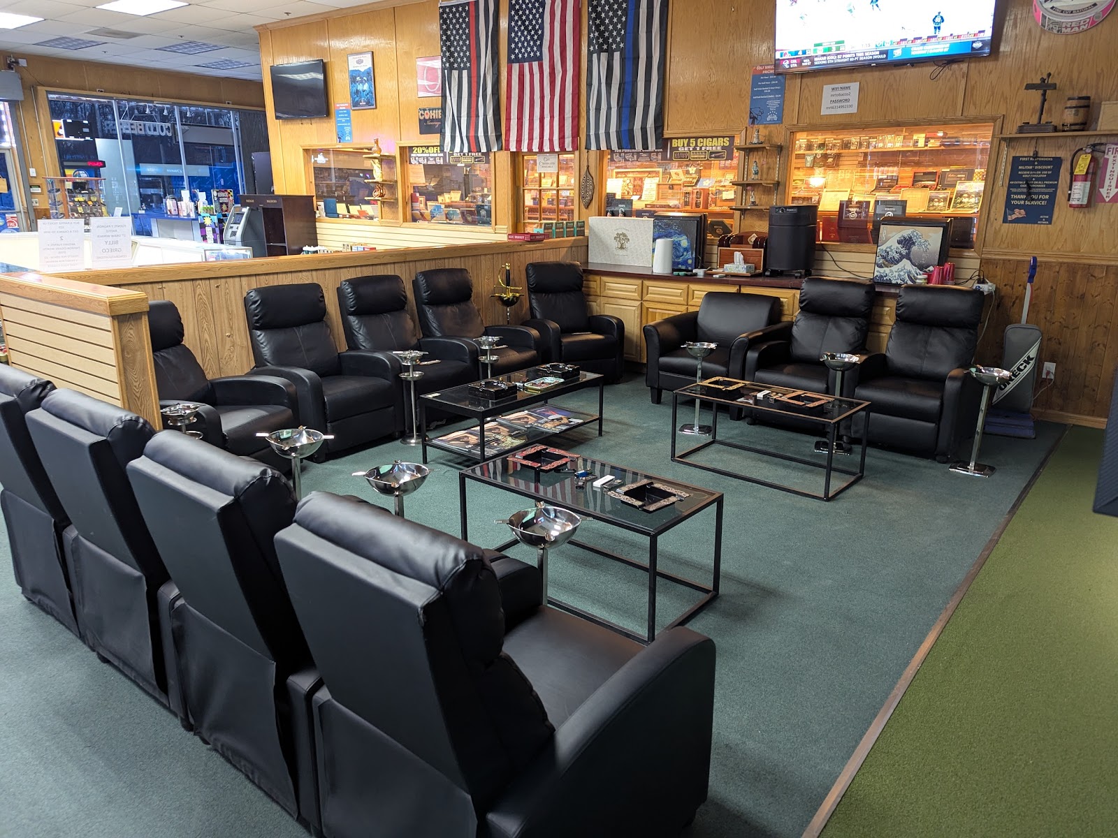 Mr. Tobacco Cigar Lounge photo 4