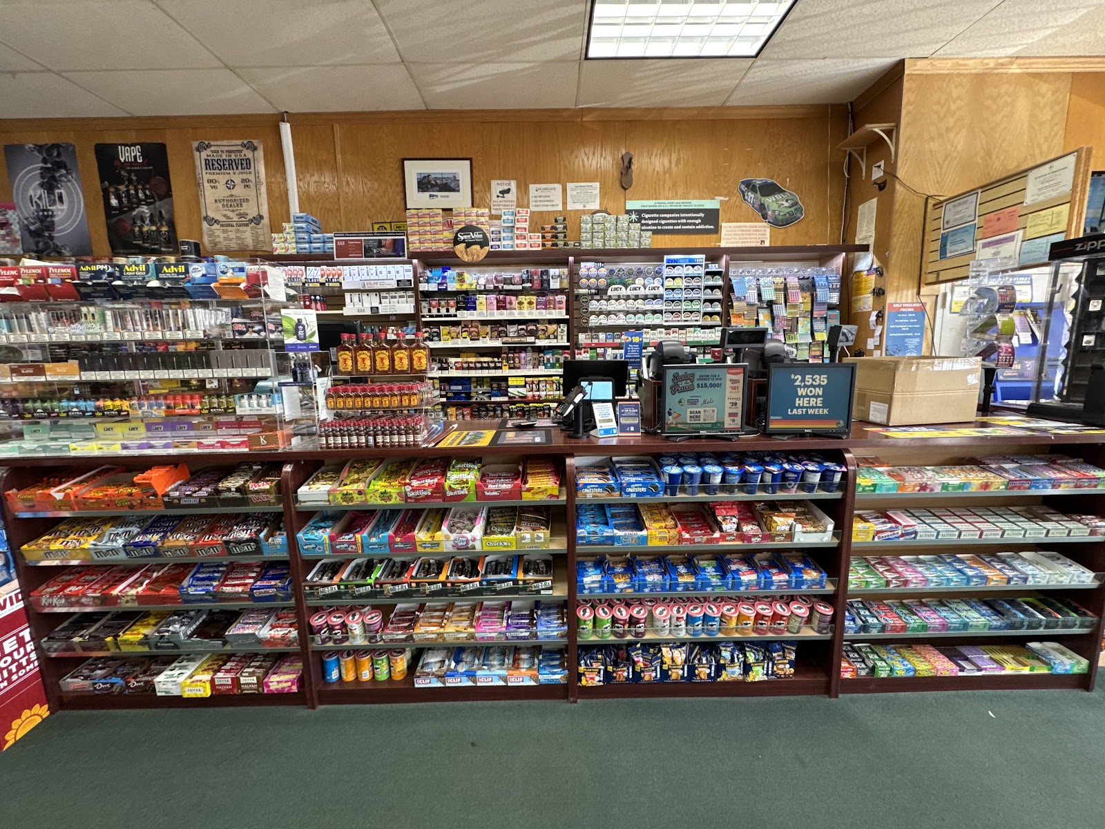 Mr. Tobacco Cigar Lounge photo 7