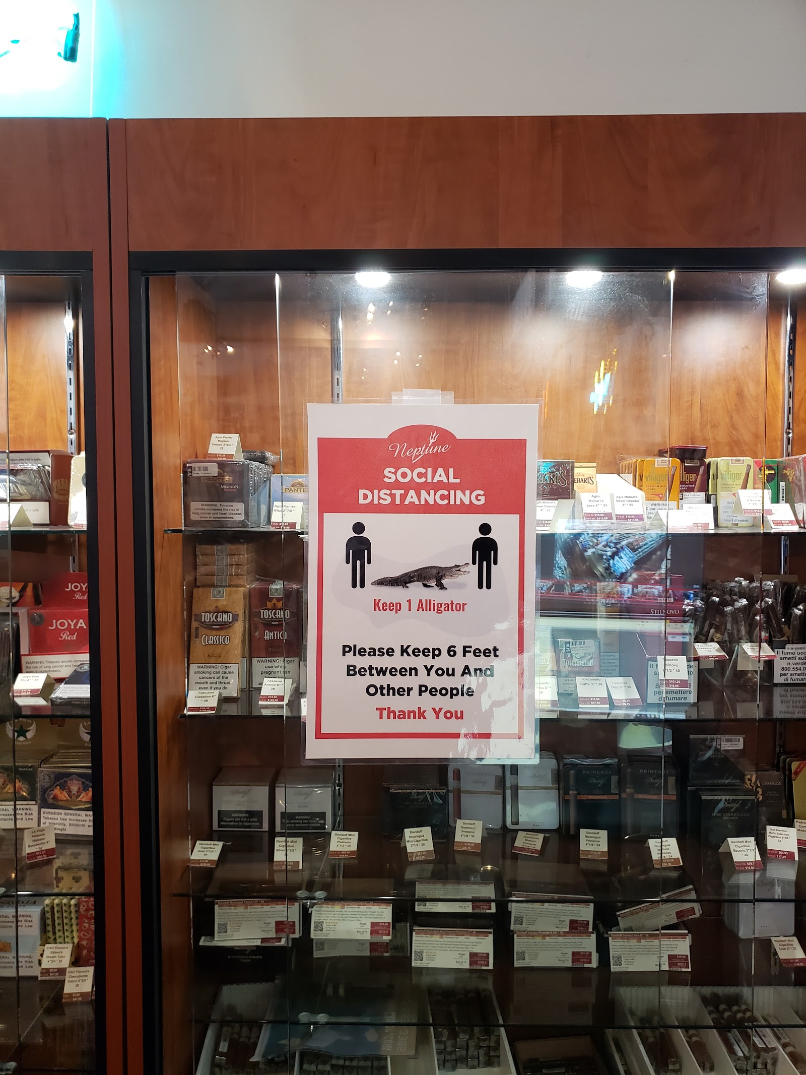 Neptune Cigar Superstore (HQ)