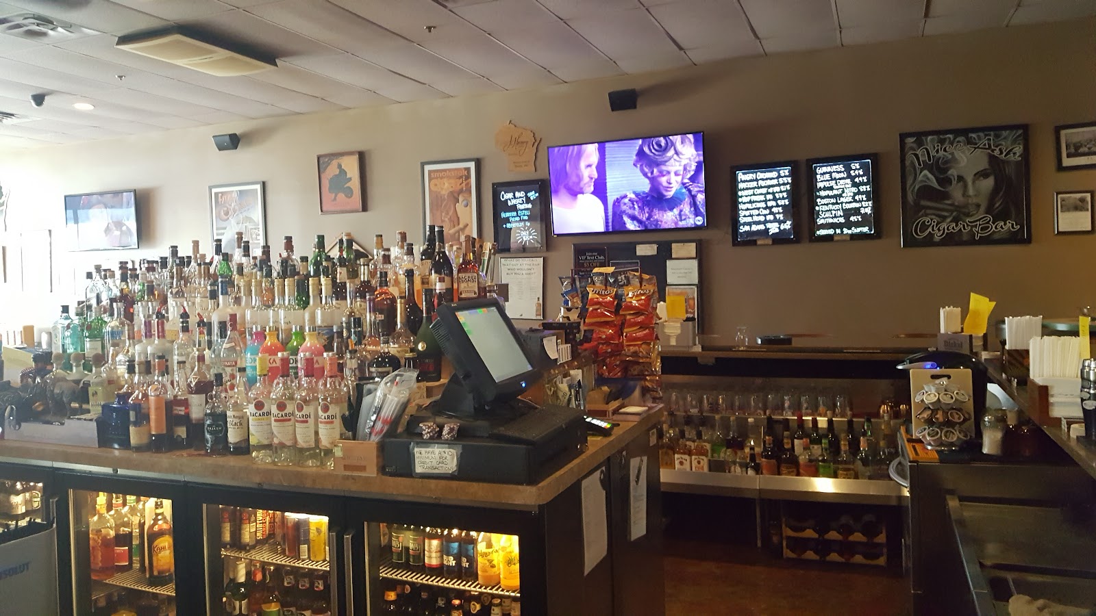 Nice Ash Cigar Bar photo 5