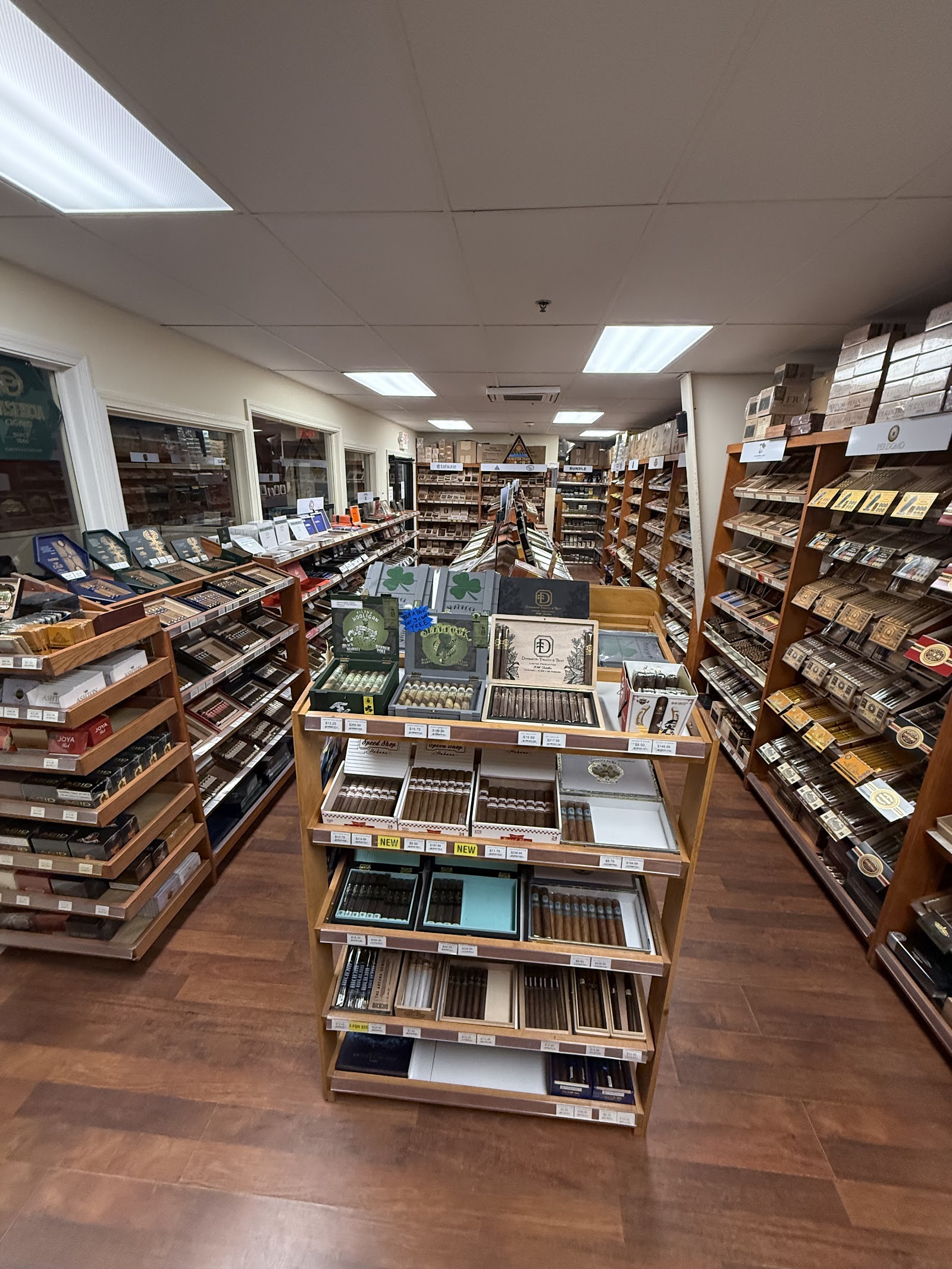 North of the Border Tobacco dba Tobacco Haven photo 2