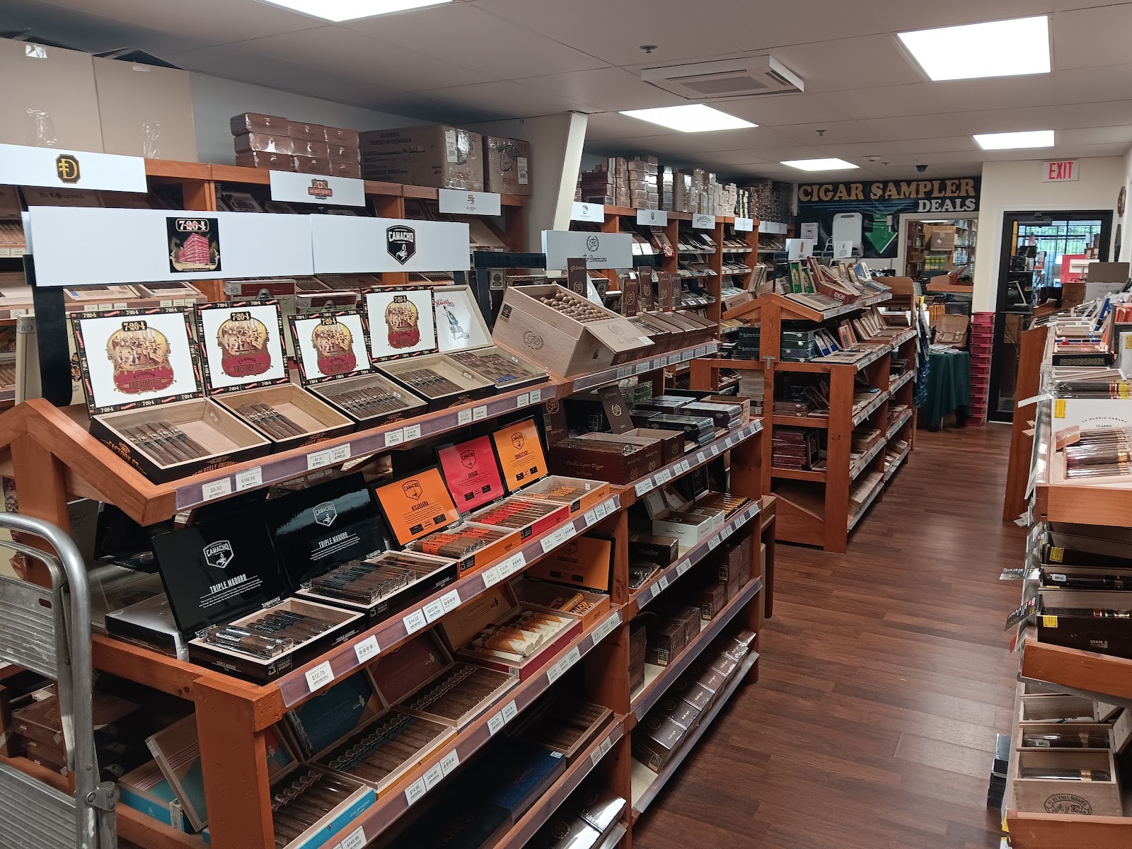 North of the Border Tobacco dba Tobacco Haven photo 4