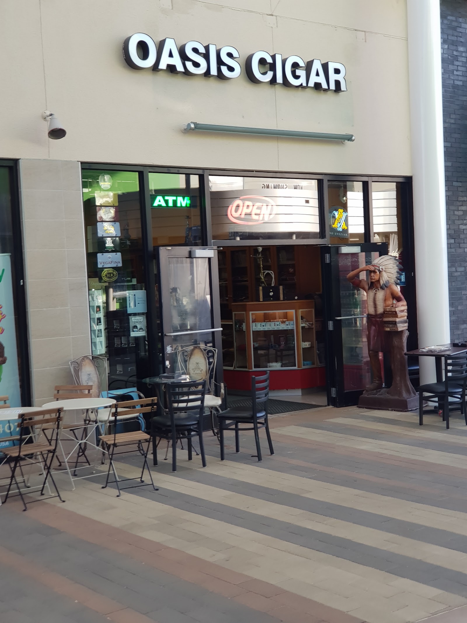 Oasis Cigars photo 7