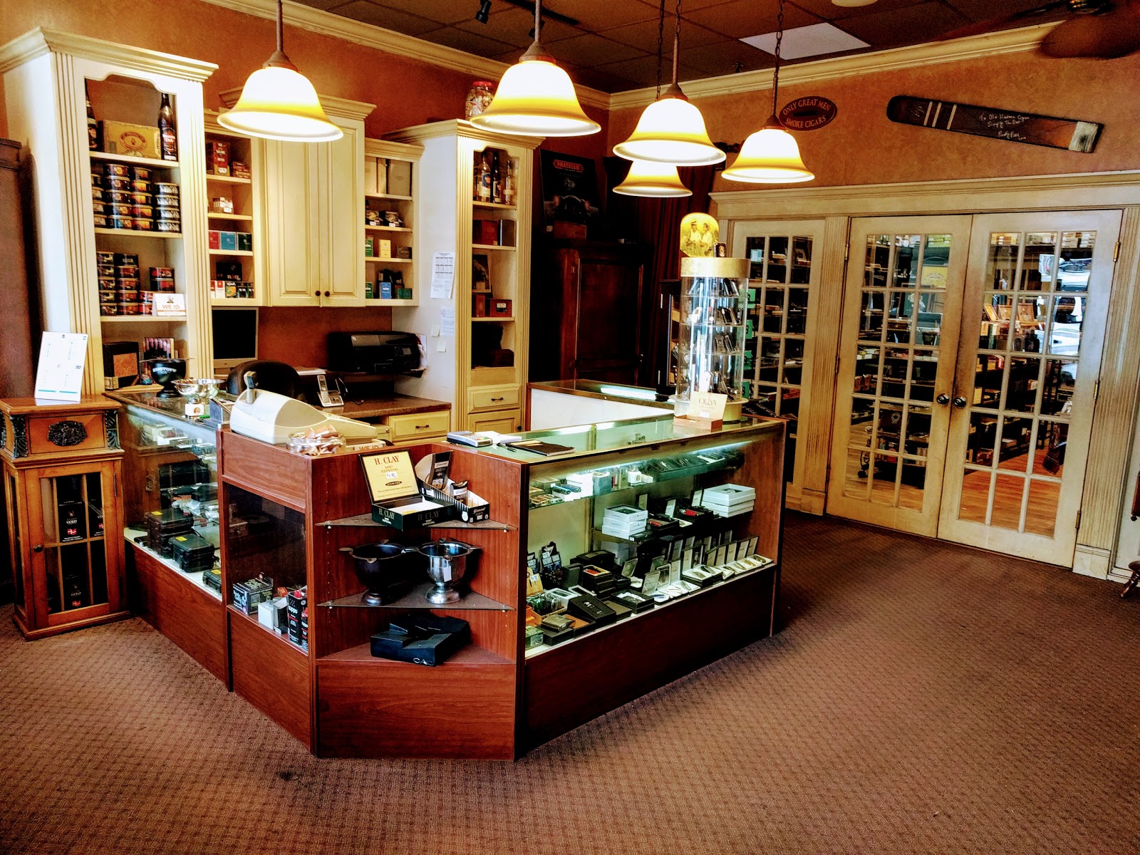Old Havana Cigar Company photo 5