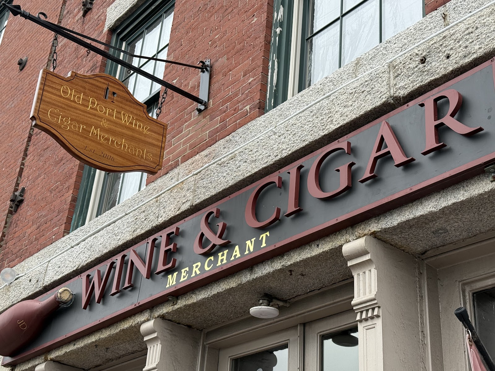 Old Port Wine & Cigar photo 7