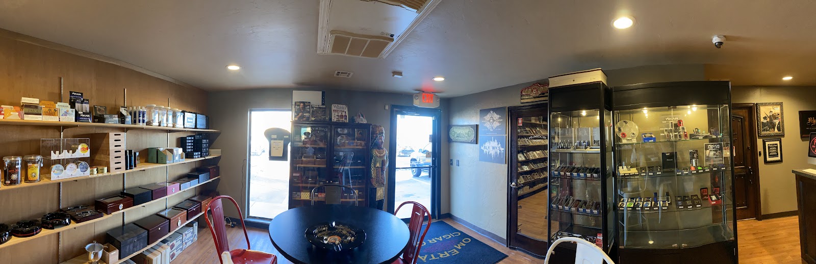 Omertá Cigar Co. photo 8