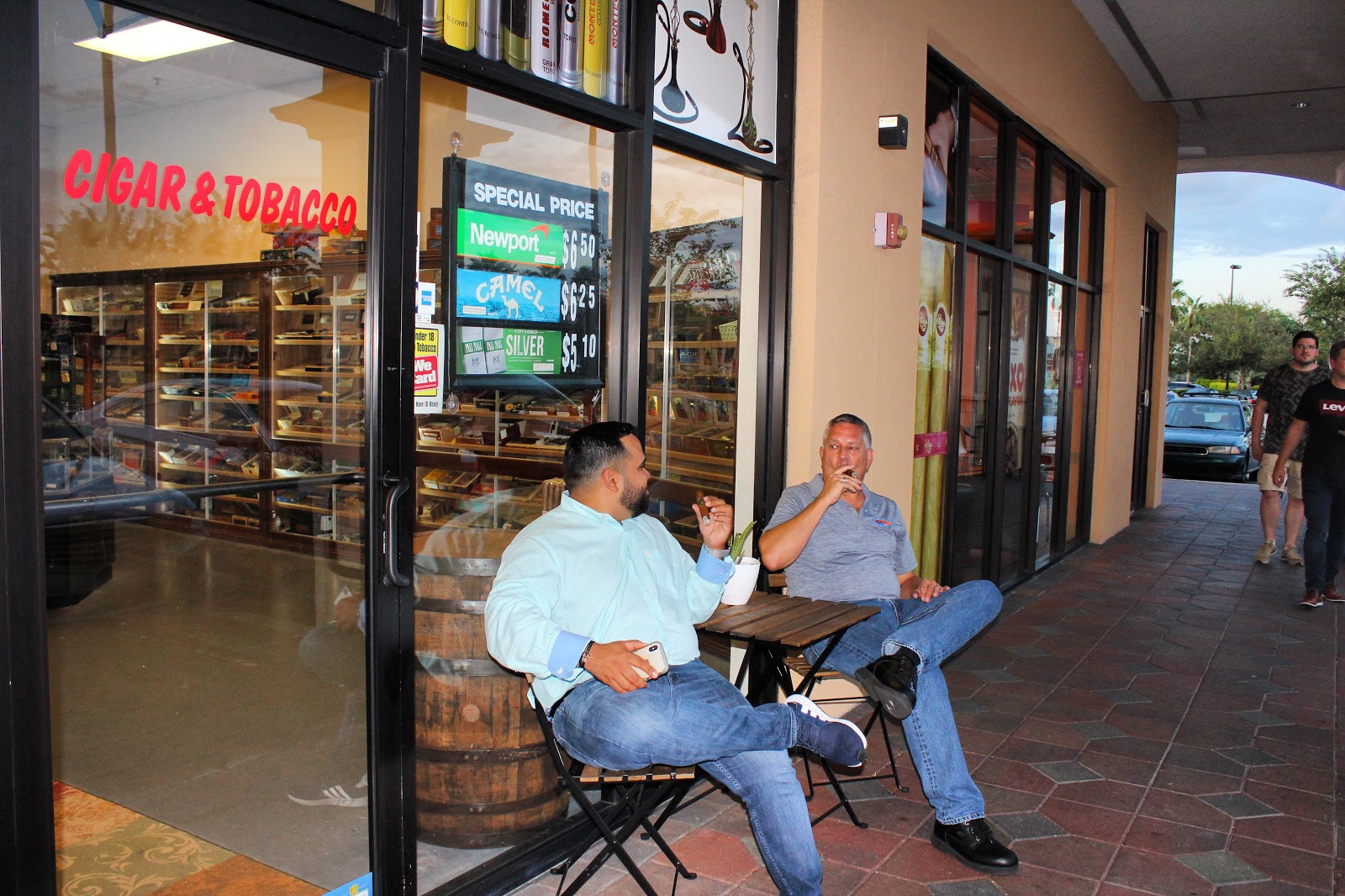 Orlando Cigar & Tobacco Shop photo 2