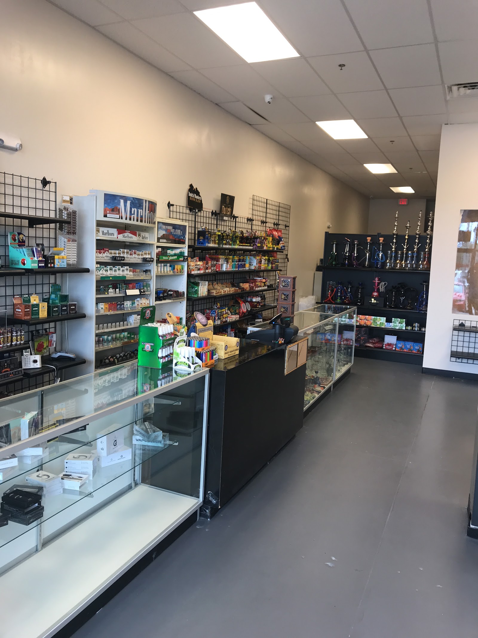 Orlando Cigar & Tobacco Shop photo 3