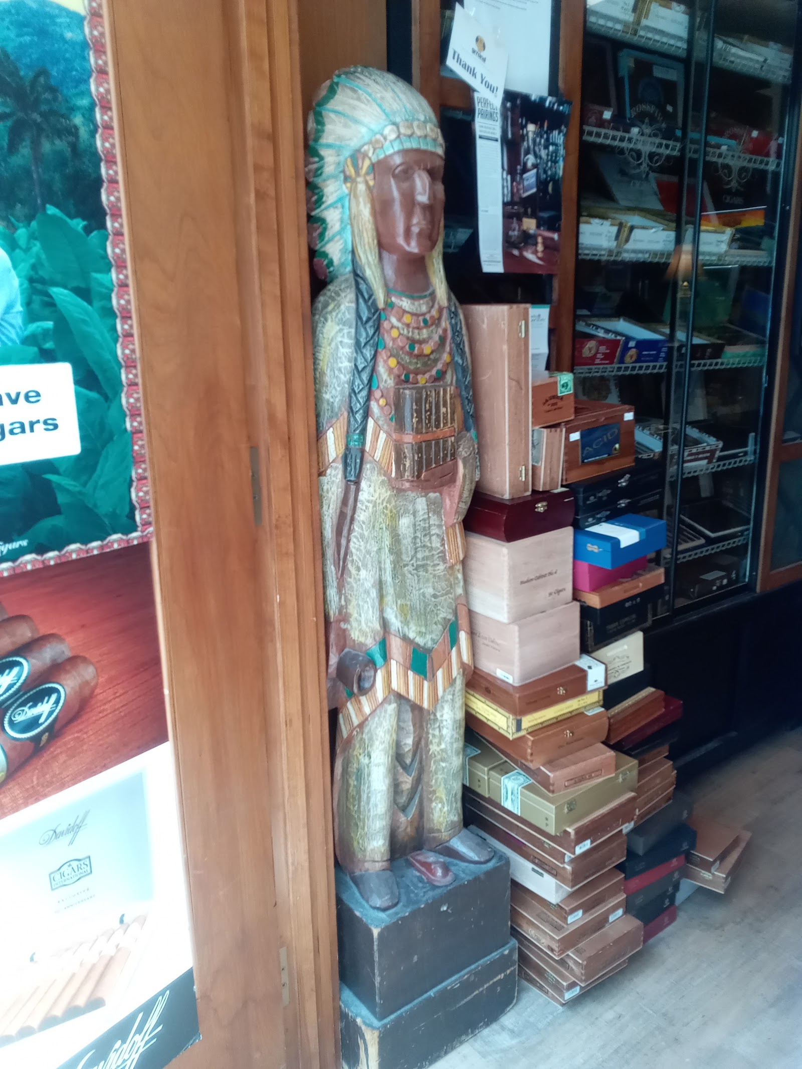 Oxmoor Smoke Shoppe photo 2