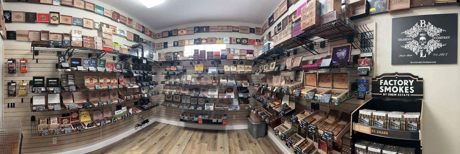 Padre Island Cigar Company photo 4