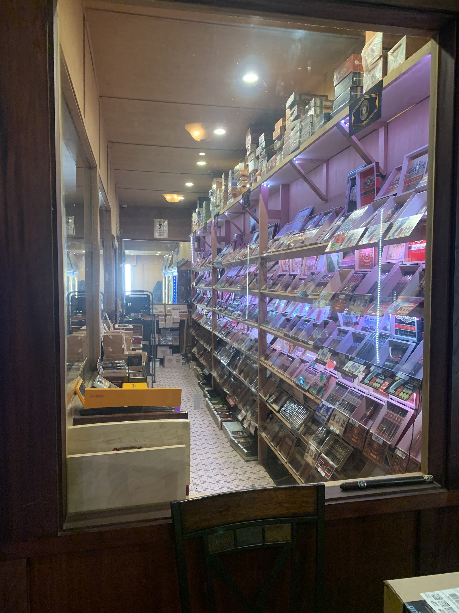 Pap's Cigar Co photo 8