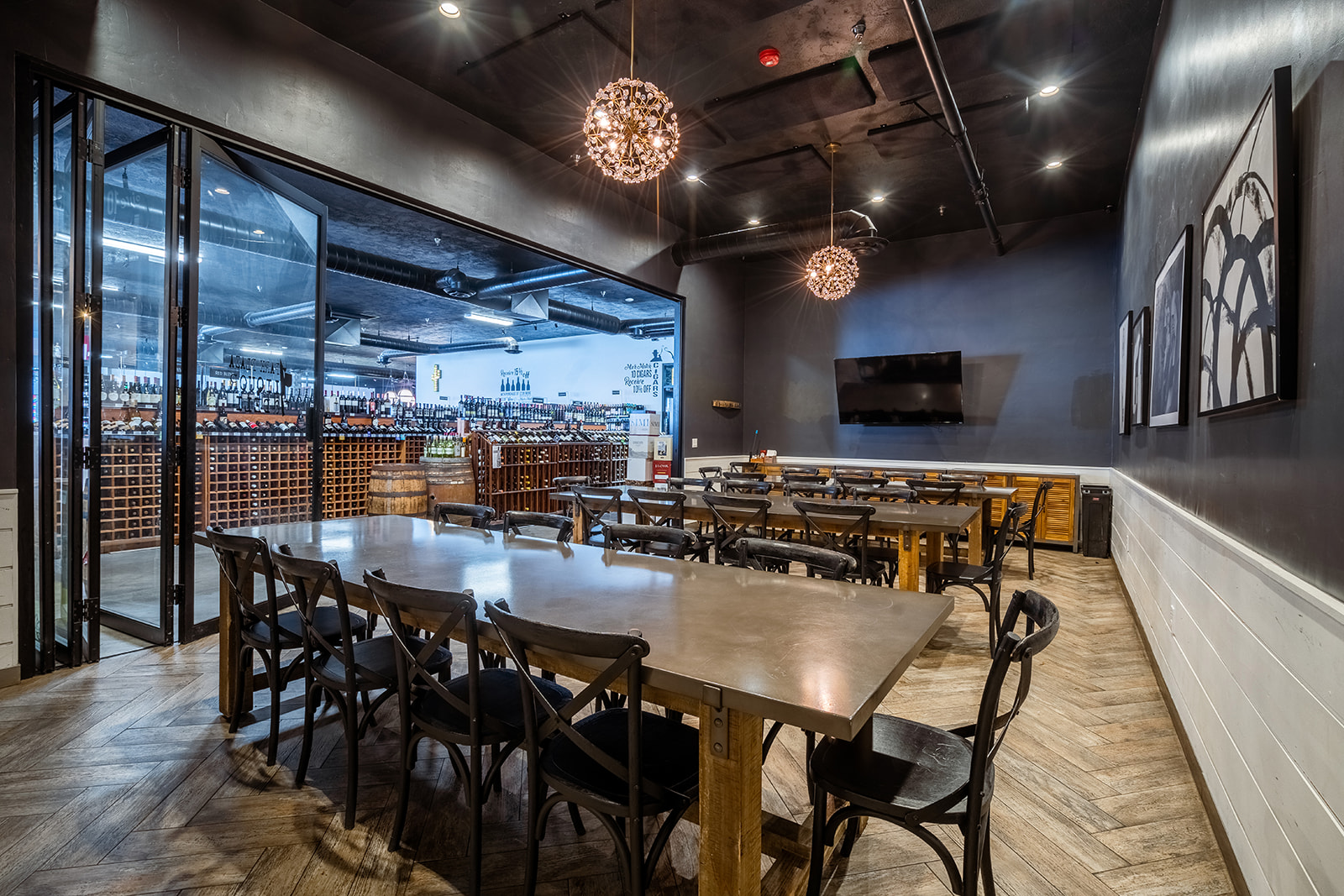 Park Plaza Liquor and Deli photo 3