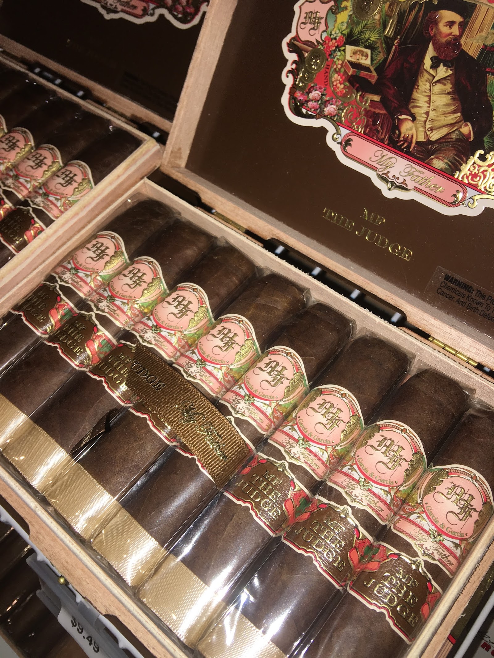 Pasadena Tobacco & Cigars photo 9