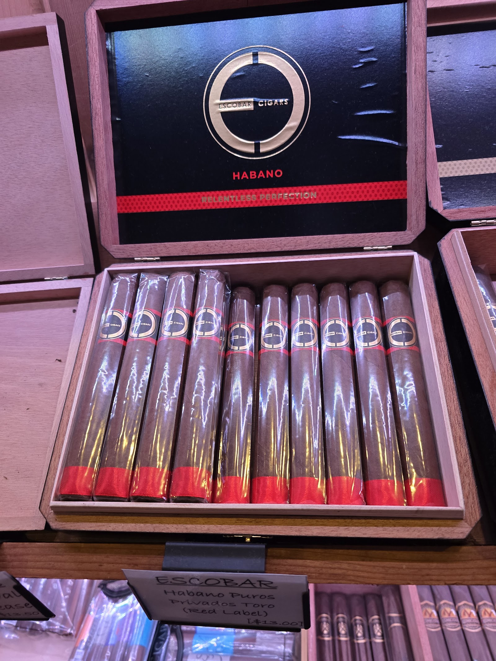 Pendulum Cigar Lounge photo 9