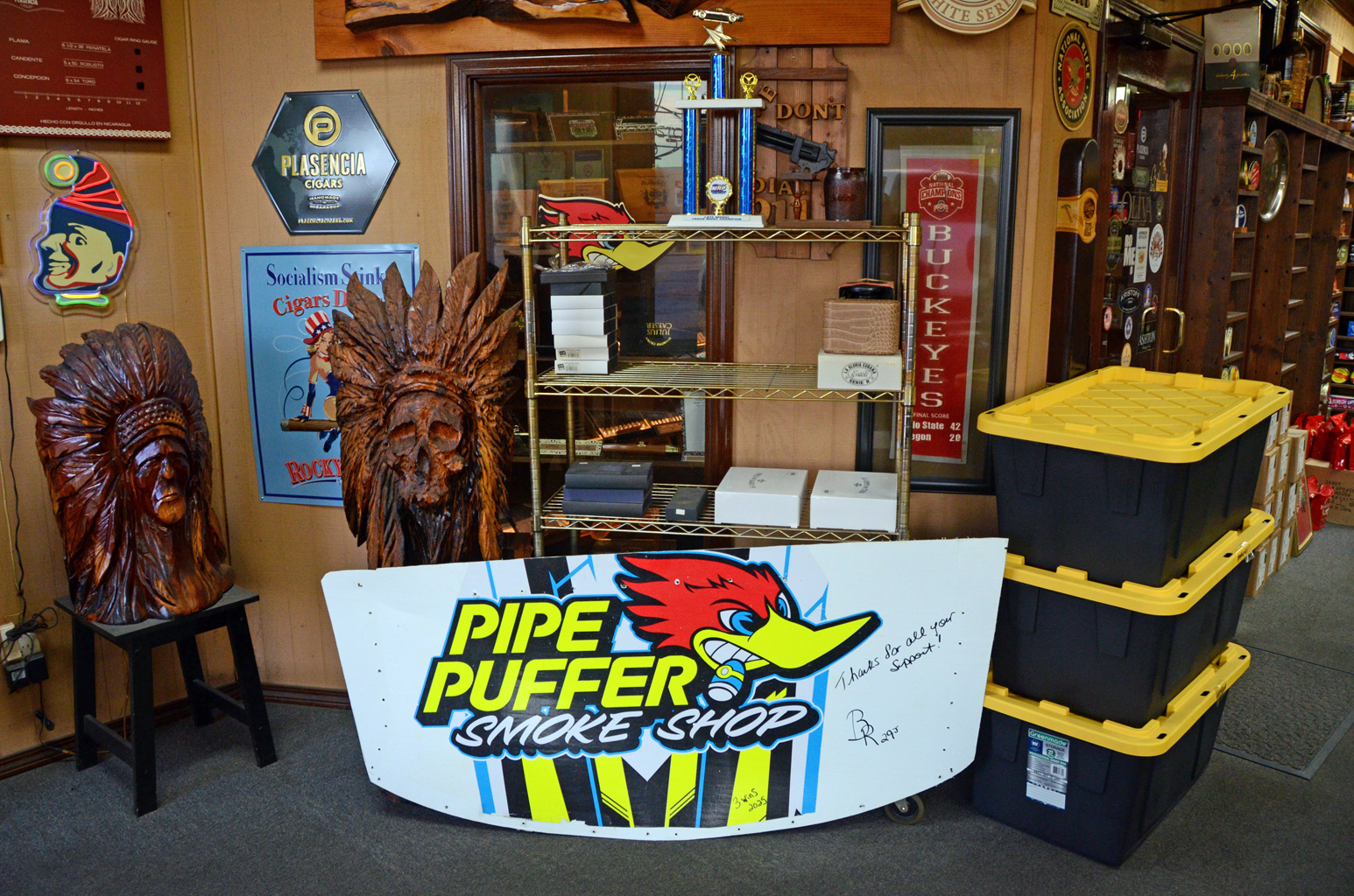 Pipe Puffer Smoke Shop photo 10