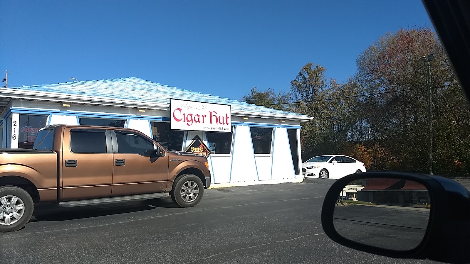 Pipes Ltd. Cigar Hut photo 4